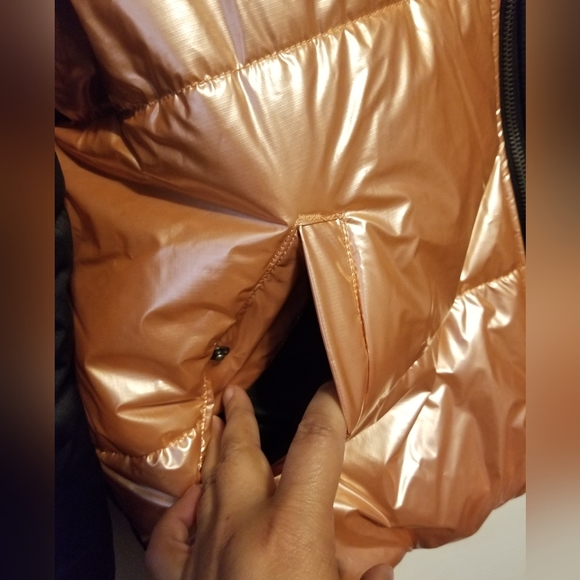 NWOT Vans Foundry Metallic Puffer Jacket - Picture 8 of 8